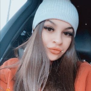 Meet your Posher, Brianna